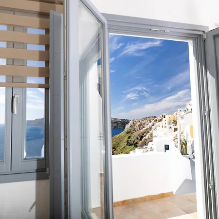 Santo Blue Horizon - The Blue Domes View Villa