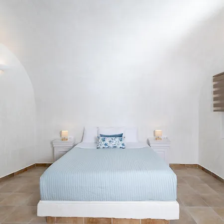Santo Blue Horizon - The Blue Domes View Villa *