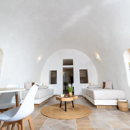 Santo Blue Horizon - The Blue Domes View Villa *