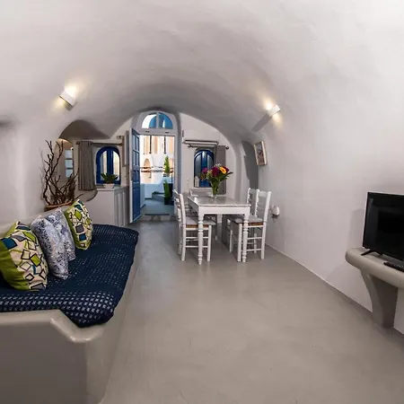 Santo Blue Horizon Blue Domes View * Ia