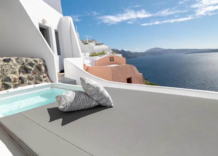 Santo Blue Horizon - The Blue Domes View Villa Oia (Santorini)