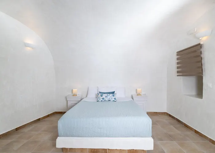 Santo Blue Horizon - The Blue Domes View Villa *