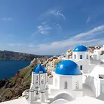 Villa Santo Blue Horizon - The Blue Domes View *