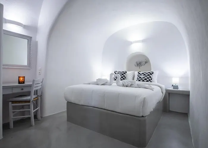 Santo Blue Horizon - The Blue Domes View Villa *