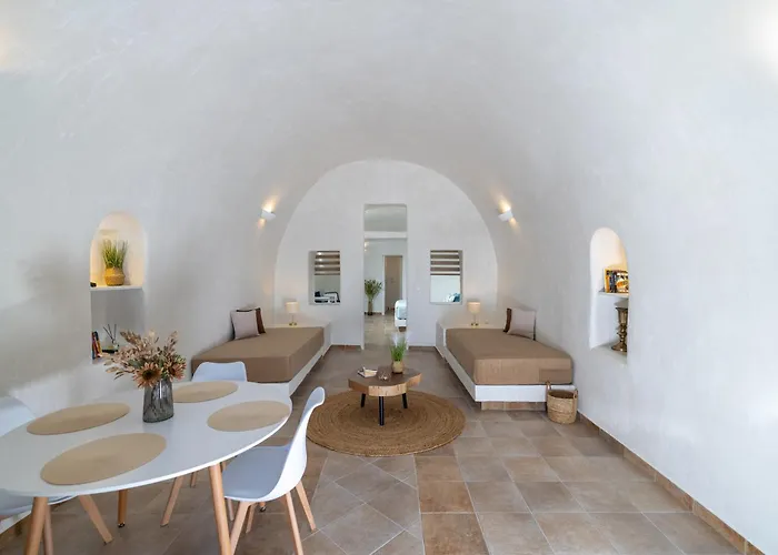 Santo Blue Horizon - The Blue Domes View *